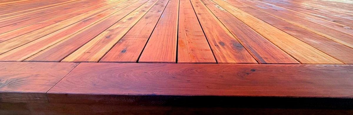 Construction Common redwood deck boards, cream sapwood and red heartwood side by side