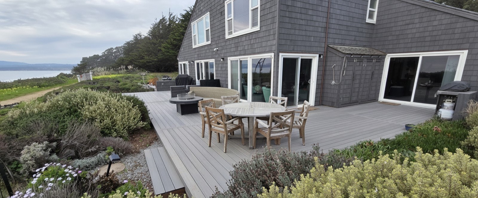 Oceanfront Composite Deck — MS Decking and Services project