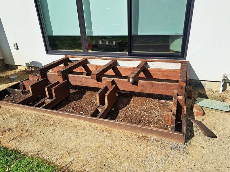 Framing the built-in planters