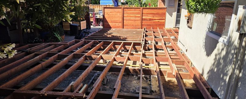 New framing along the privacy screen