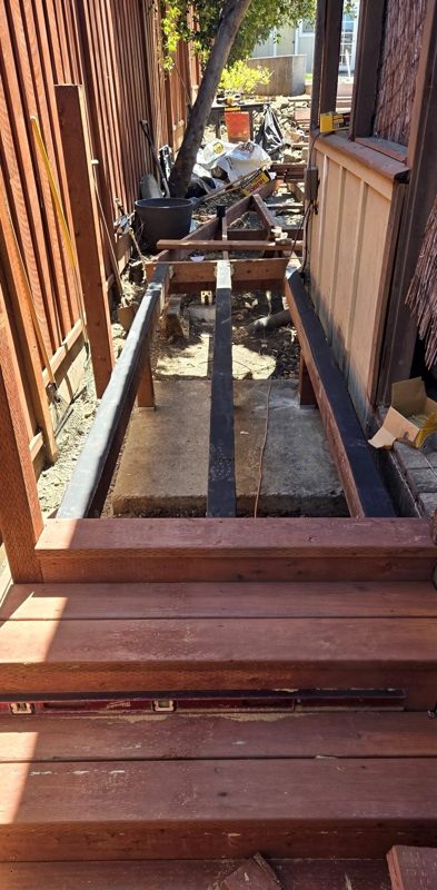 Side walkway framed