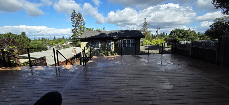 1,085 sq ft of Pioneer in Barrel Oak