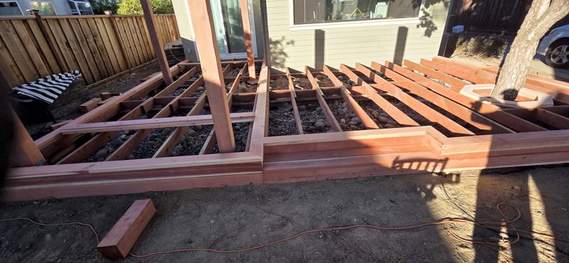 Joists cut to clear the trunk
